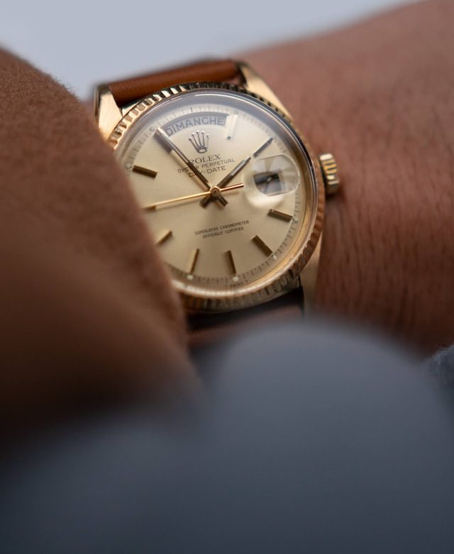 Het verkopen van luxe horloges: Het beste kanaal om je Rolex of andere horloges te verkopen.